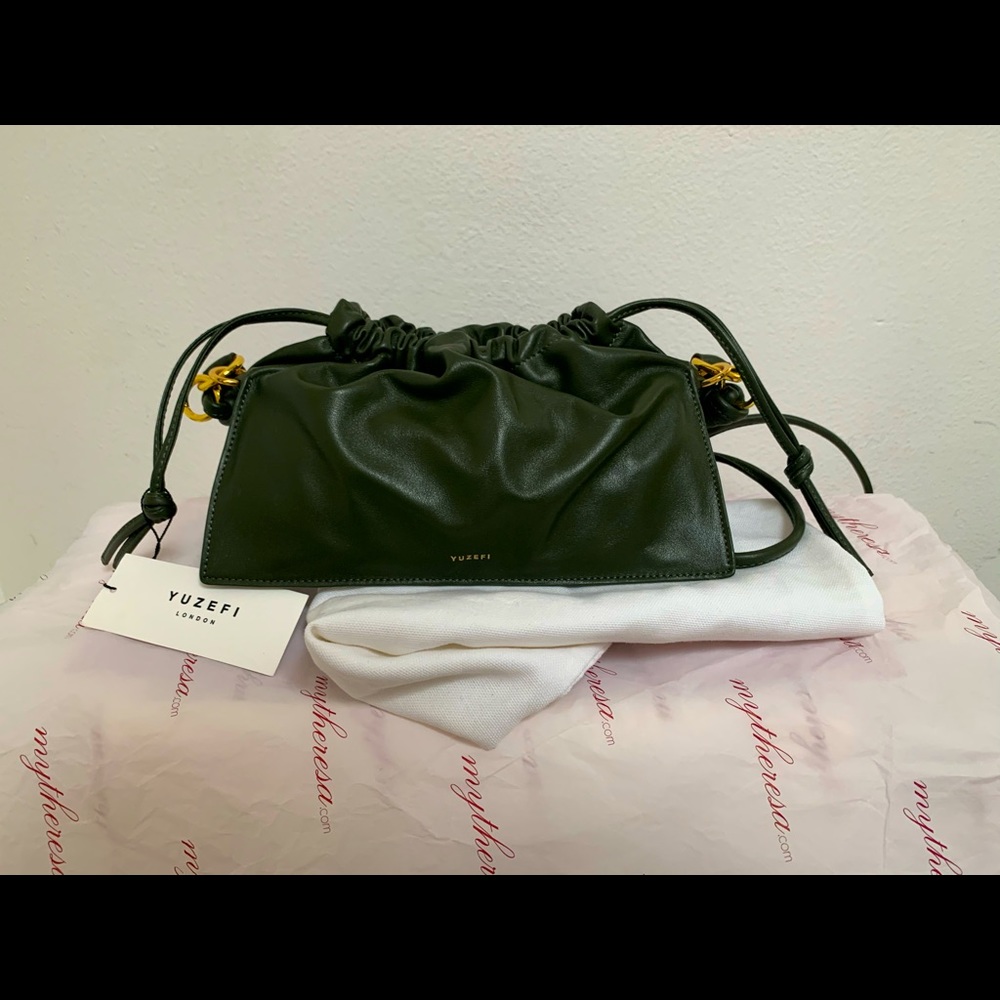 Yuzefi Bom Bag
